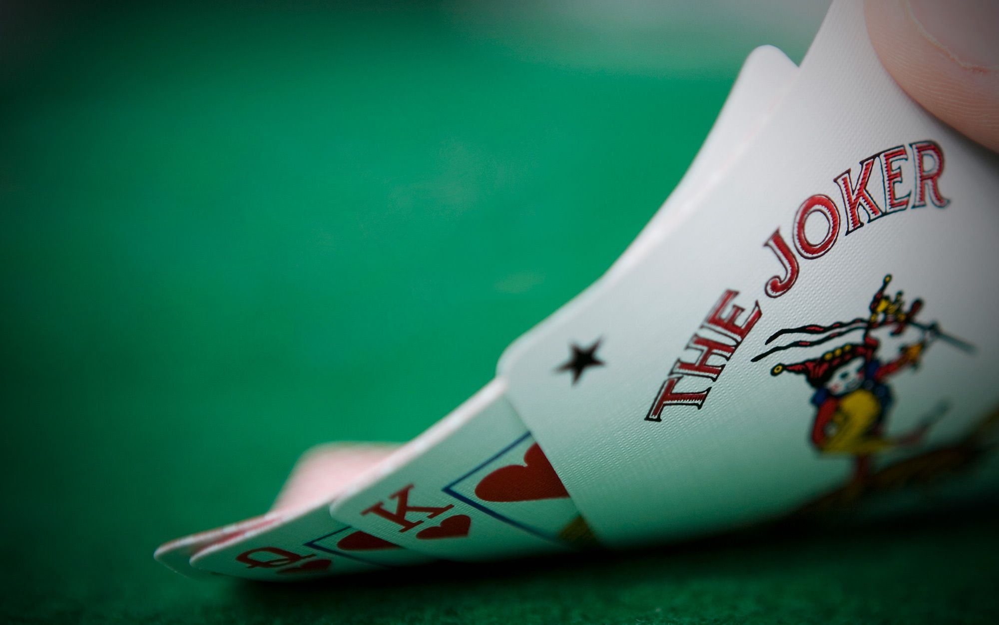 Love is a hold’em game | Aeon
